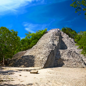 Maya Pyramide in Coba, Mexiko